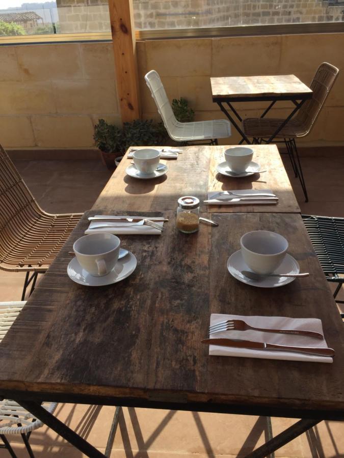 Bed and Breakfast Provicario Victoria Exterior foto